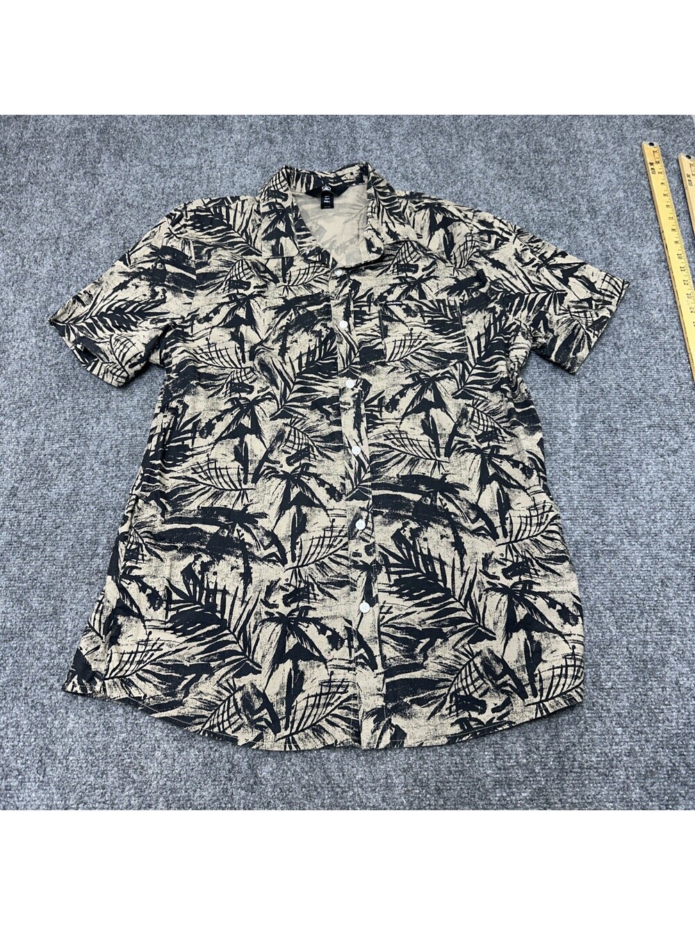 Volcom Mens Black Beige Leaf Print Straight Fit Casual Button Down Shirt Size L
